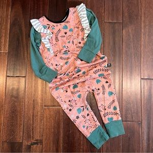 Rags to Raches Long Sleeve Ruffle Rag “Whimsy Tulip Floral”